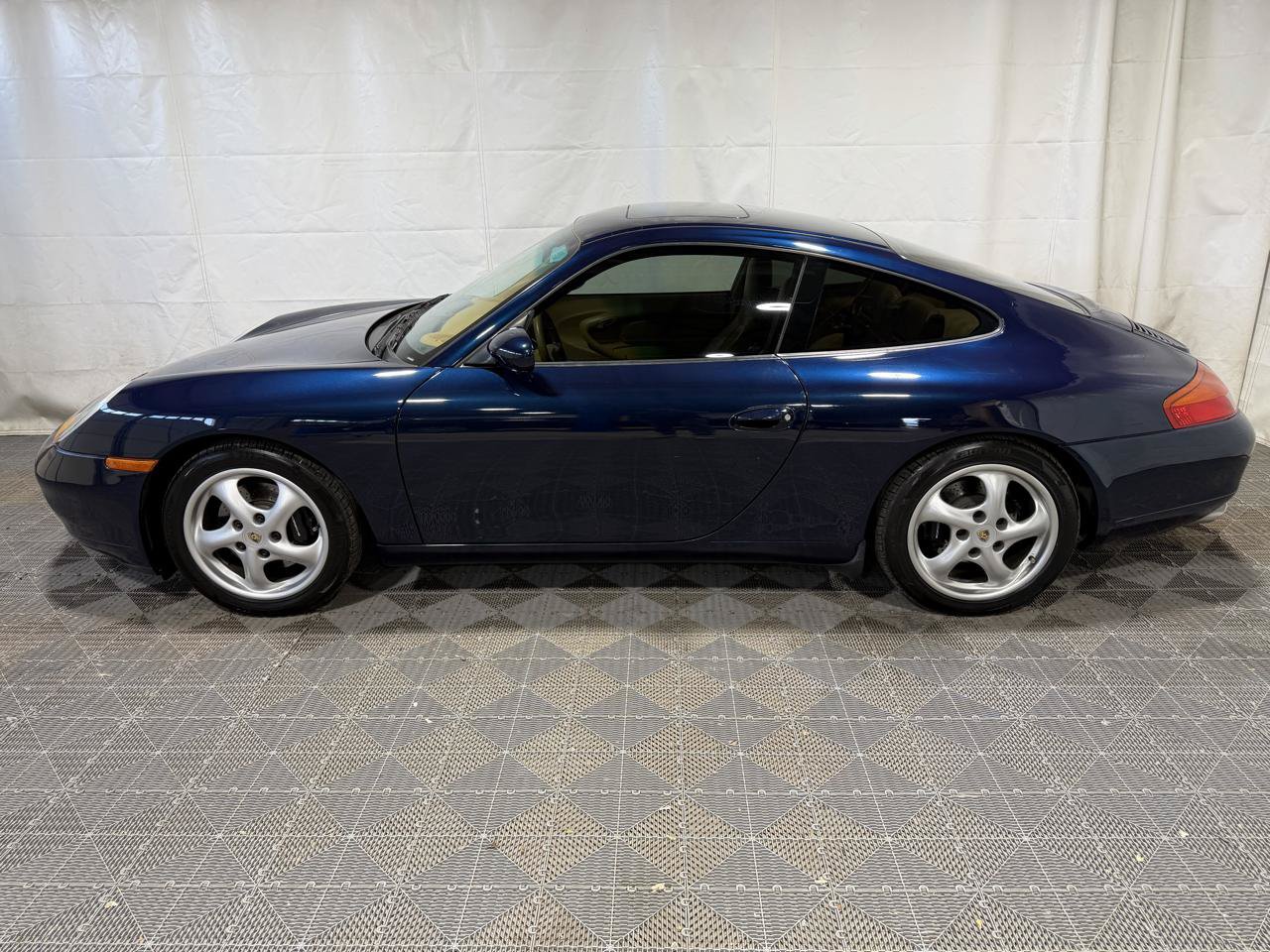 Used 1999 Porsche 911 GT3 RS image 5