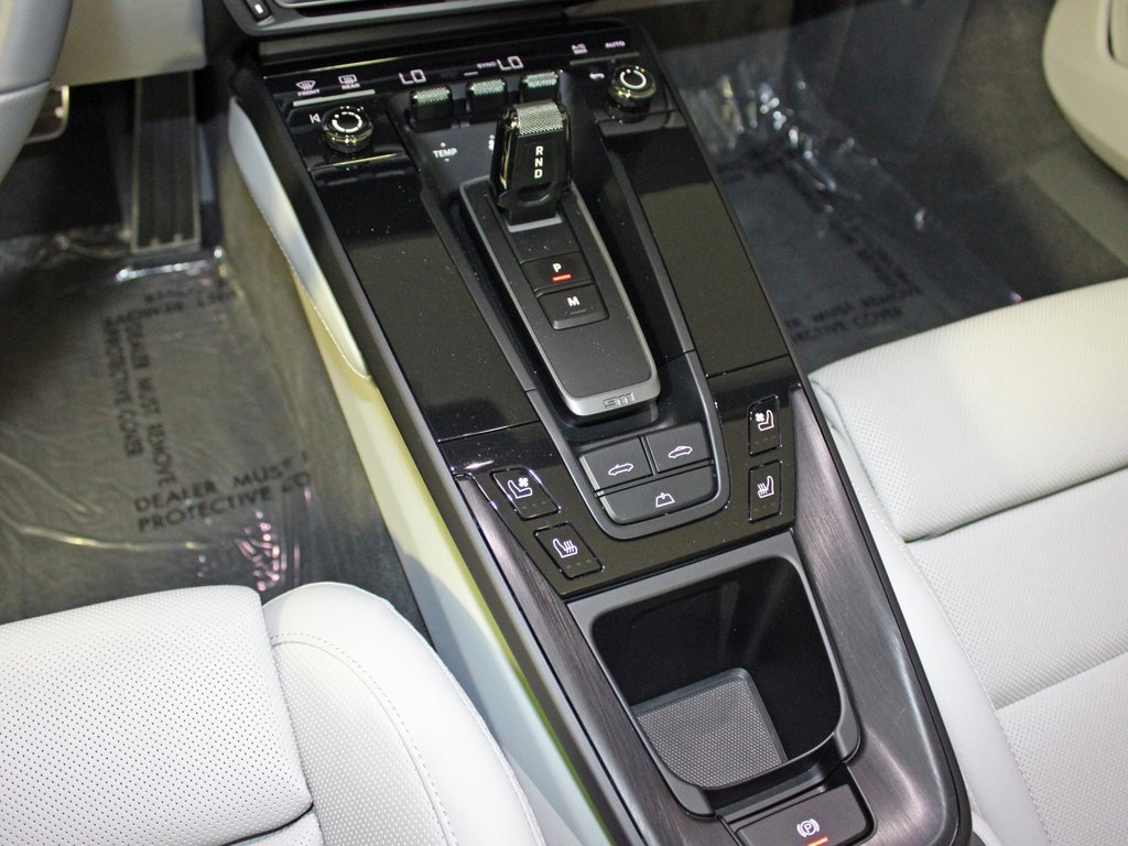 Used 2024 Porsche 911 Carrera GTS image 32