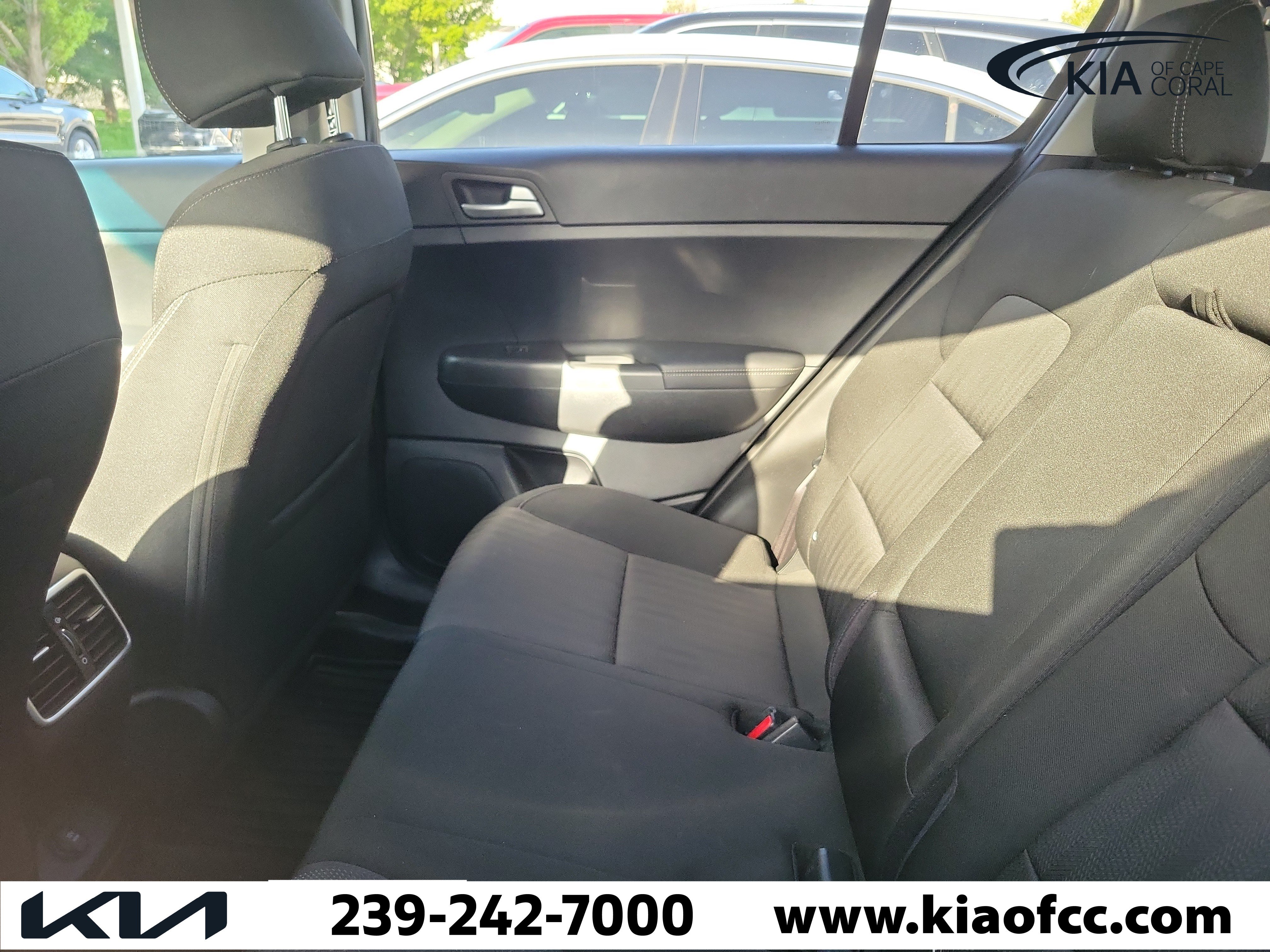 Used 2019 Kia Sportage LX FWD image 6