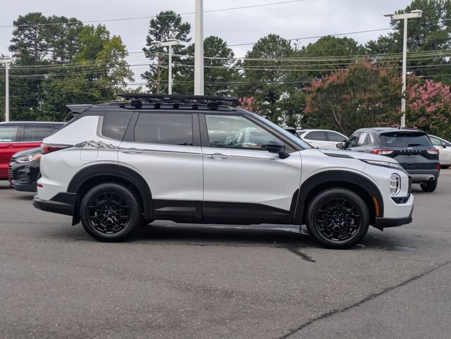 New 2025 Mitsubishi Outlander Trail Edition image 2