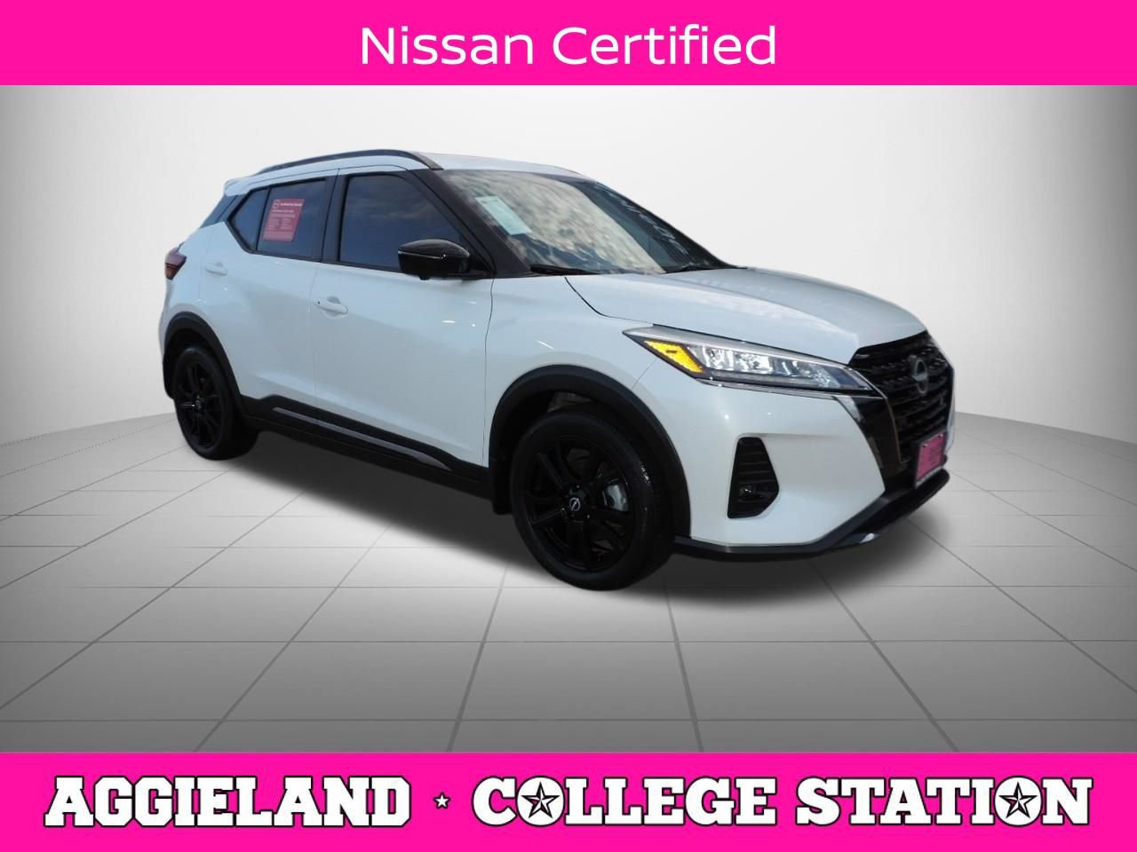 Certified 2024 Nissan Kicks SR w/ SR Premium Package FWD image 1