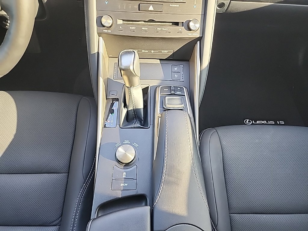 Used 2019 Lexus IS 300 AWD w/ Navigation Package image 23