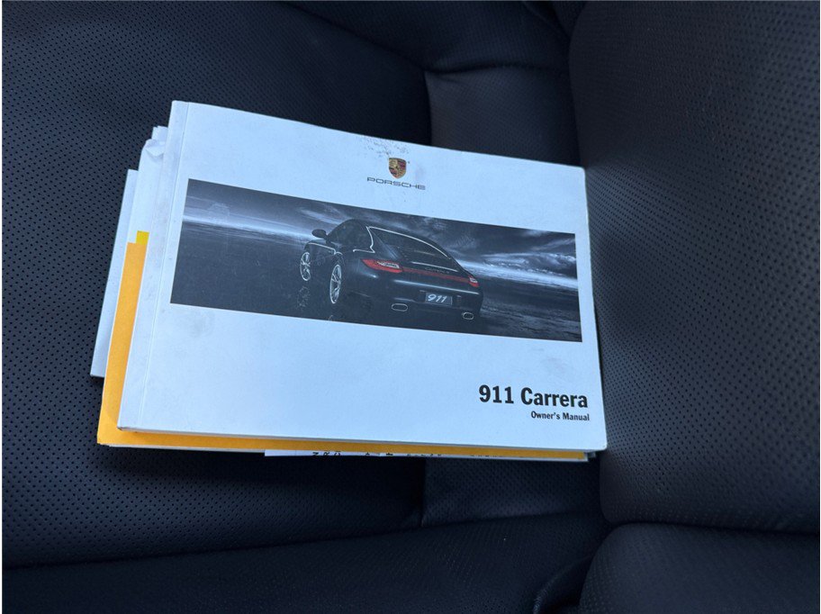 Used 2010 Porsche 911 Carrera 4S image 21