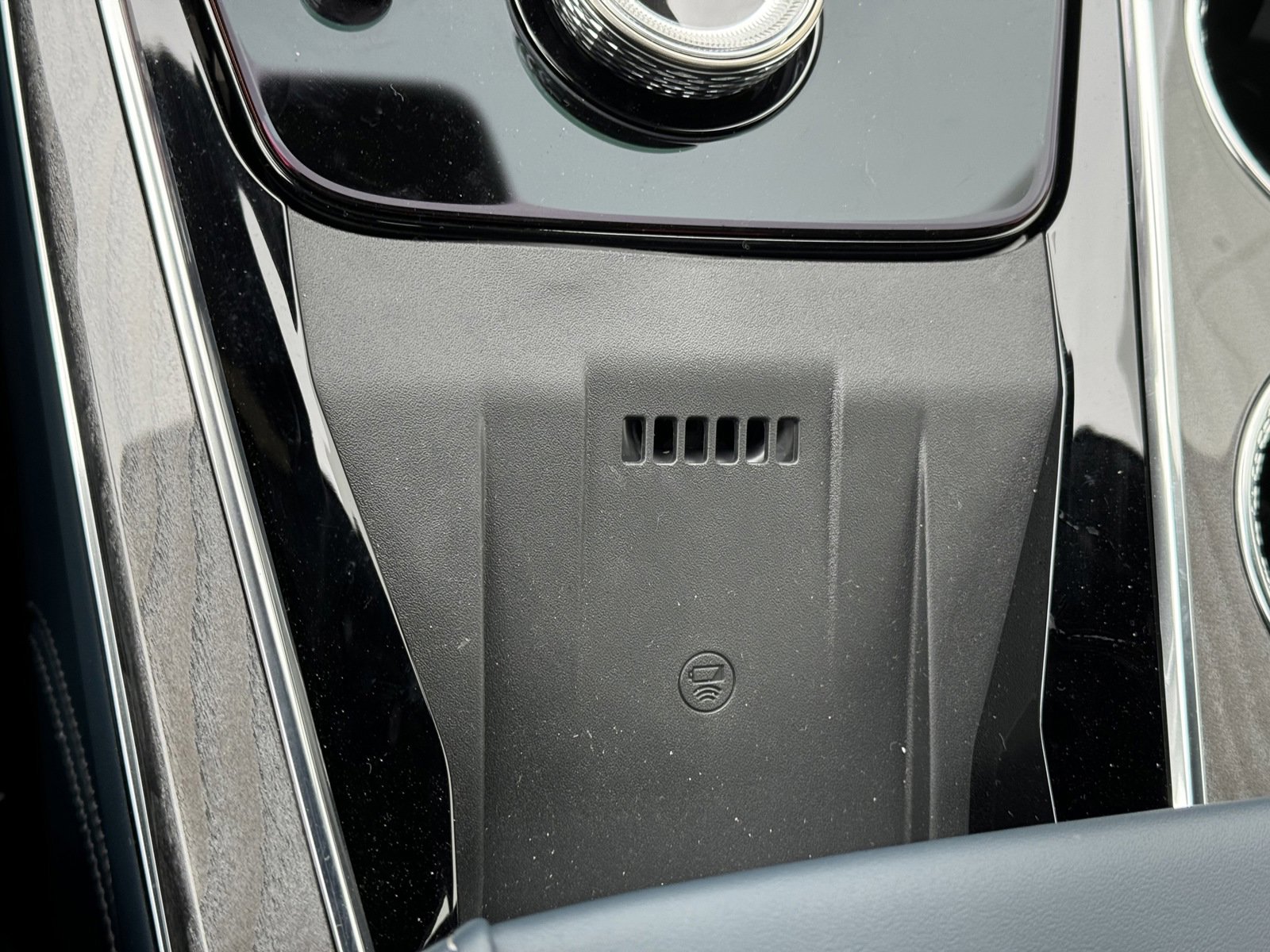 New 2025 Cadillac Escalade IQ Sport 2 image 27