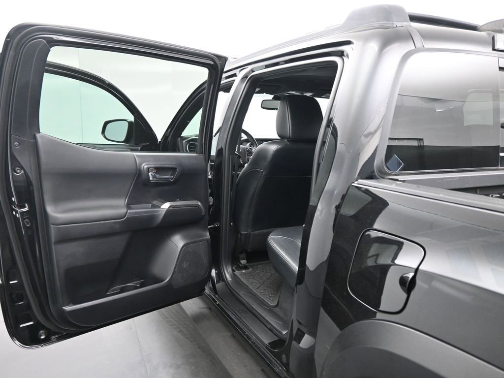 Used 2021 Toyota Tacoma TRD Pro image 16