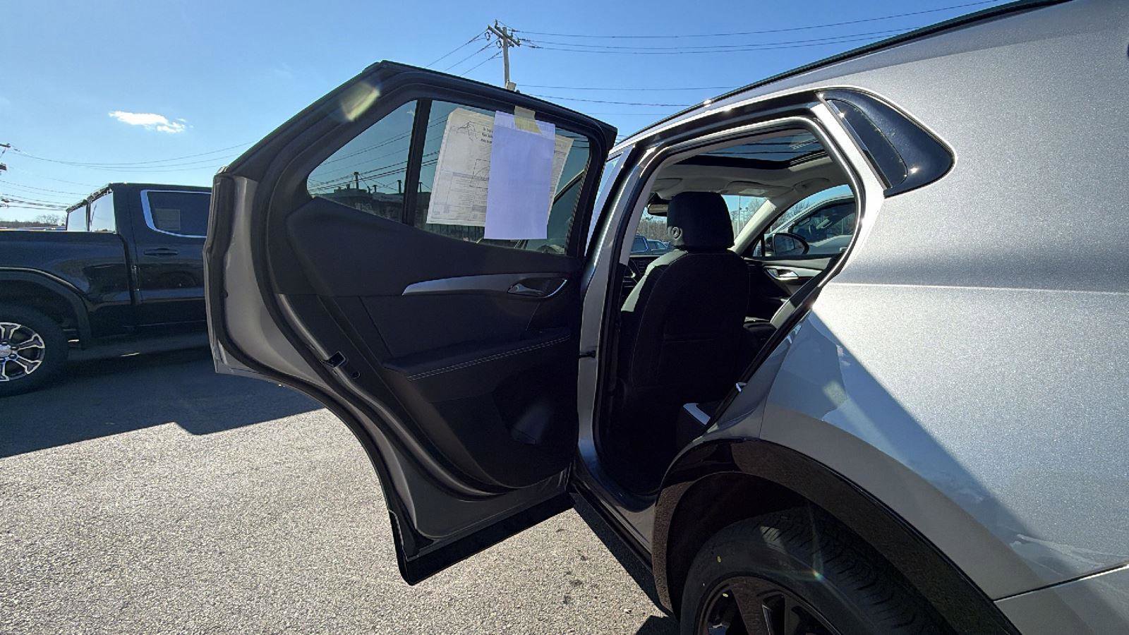 New 2026 Buick Envision Sport Touring image 28