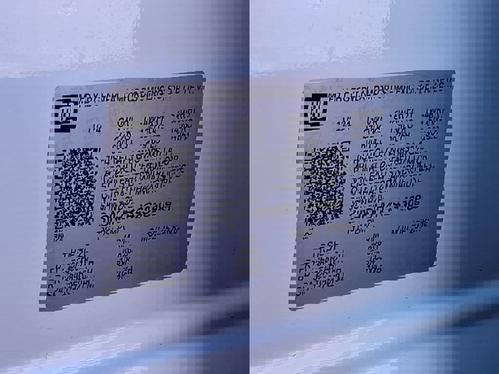 New 2025 Chevrolet Blazer LT w/ Midnight/Sport Edition image 19