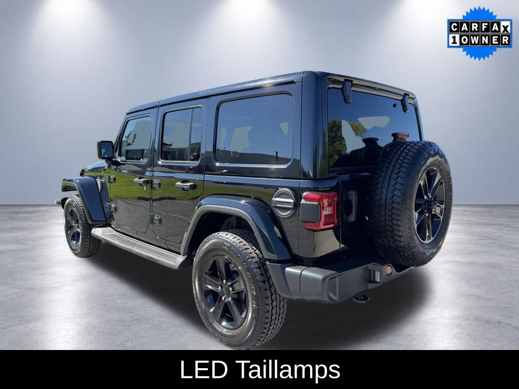 Used 2022 Jeep Wrangler Unlimited Sahara AWD/4WD image 5