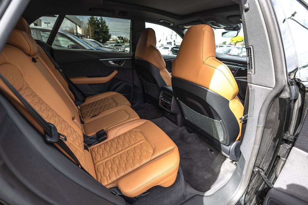 Used 2023 Audi RS Q8 image 31