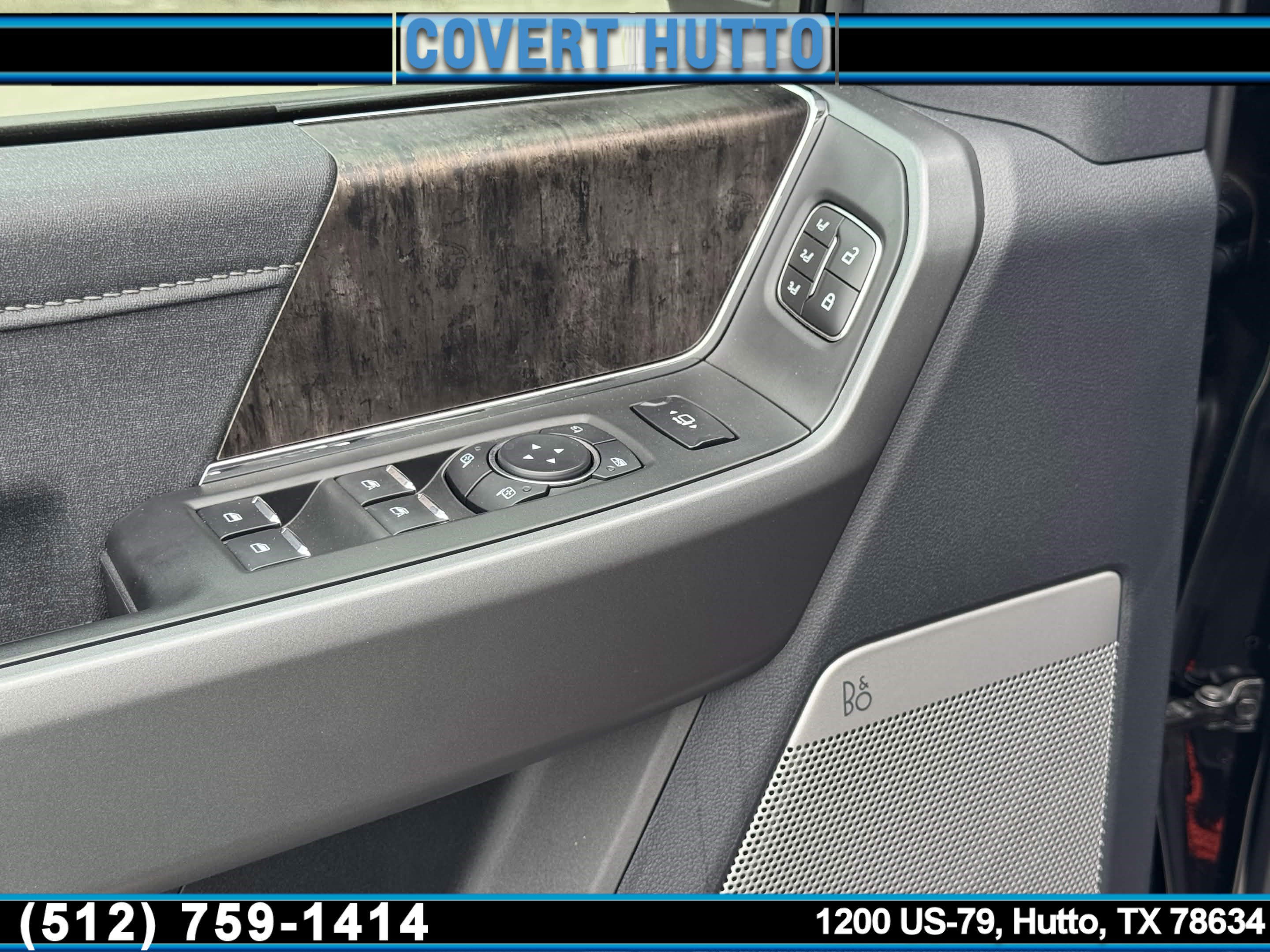 New 2026 Ford F250 Lariat w/ Black Appearance Package image 21