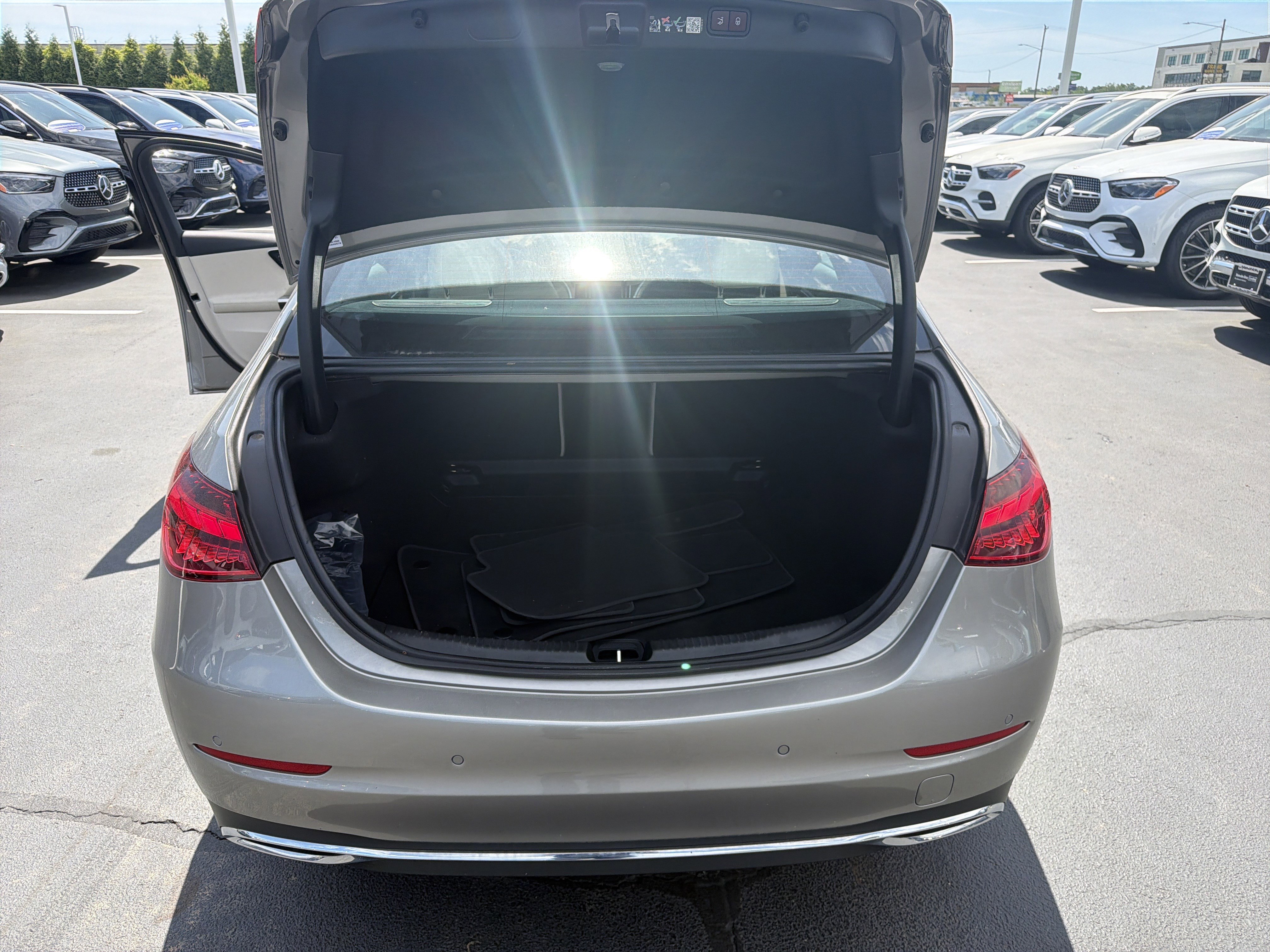 Used 2024 Mercedes-Benz C 300 Sedan w/ Exclusive Trim Package image 34