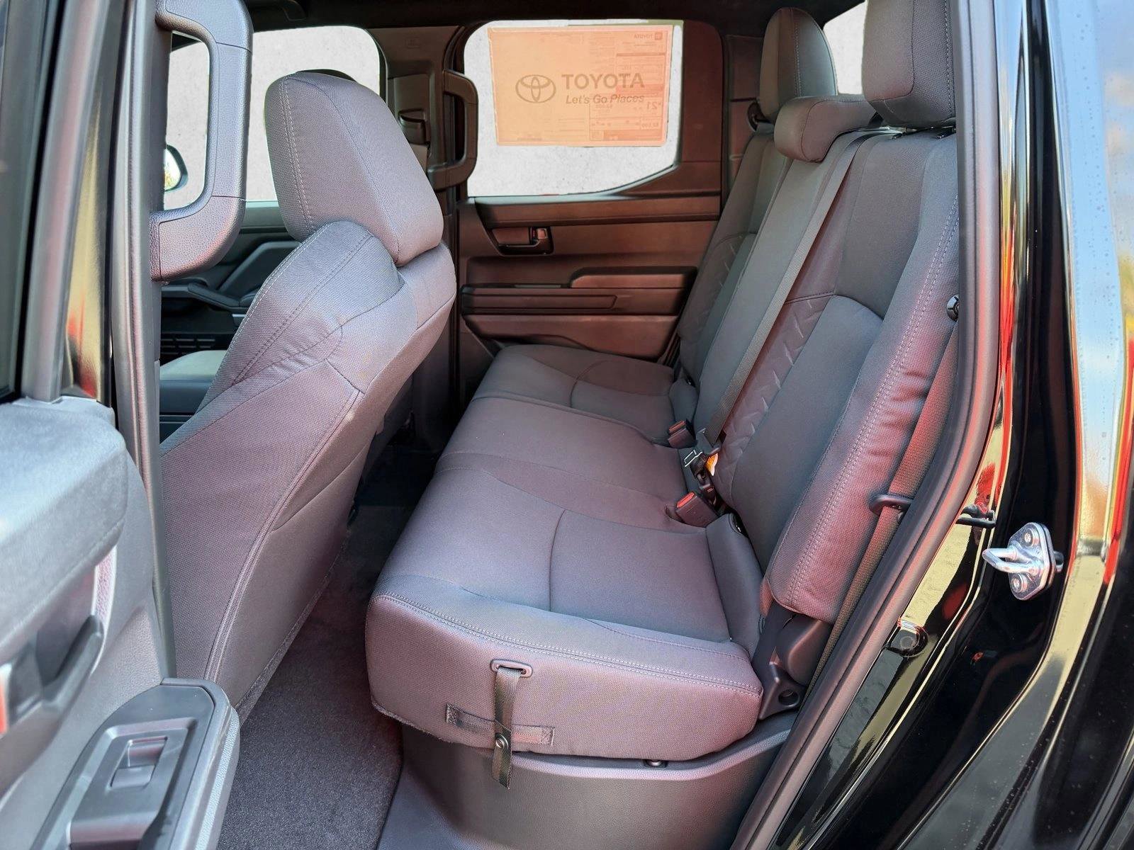 Certified 2025 Toyota Tacoma SR5 AWD/4WD image 20