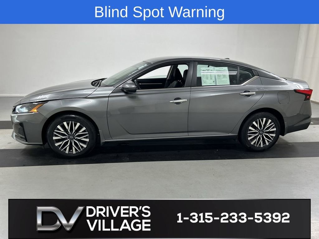 Used 2023 Nissan Altima 2.5 SV image 6