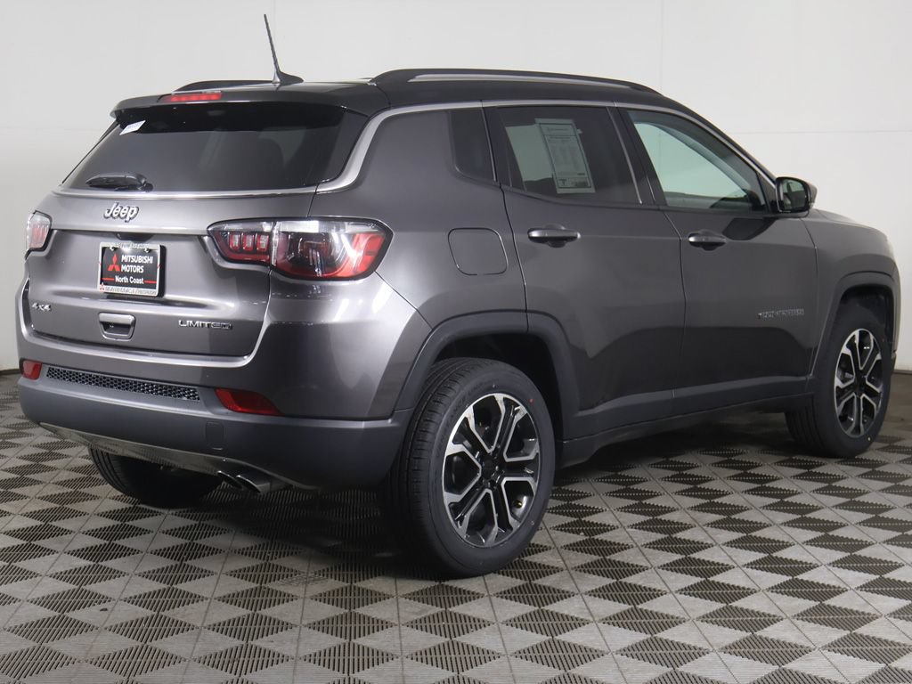 Used 2022 Jeep Compass Limited AWD/4WD image 8