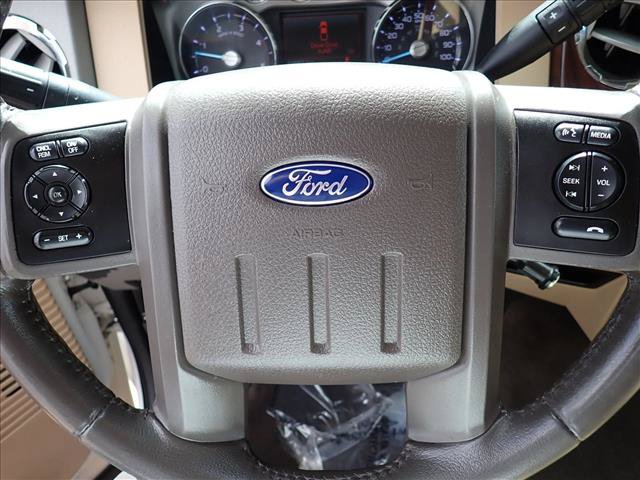 Used 2016 Ford F250 Lariat w/ Chrome Package AWD/4WD image 18