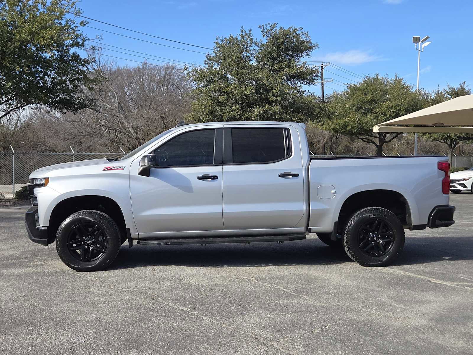 Used 2020 Chevrolet Silverado 1500 LT Trail Boss image 5