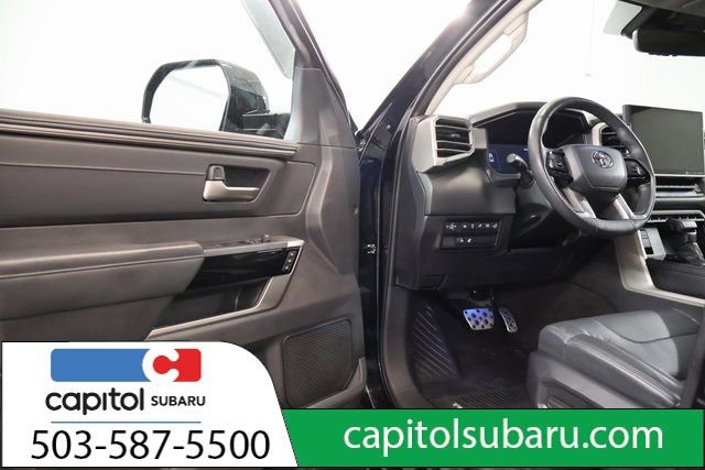 Used 2023 Hyundai Kona SE w/ Cargo Package FWD image 9