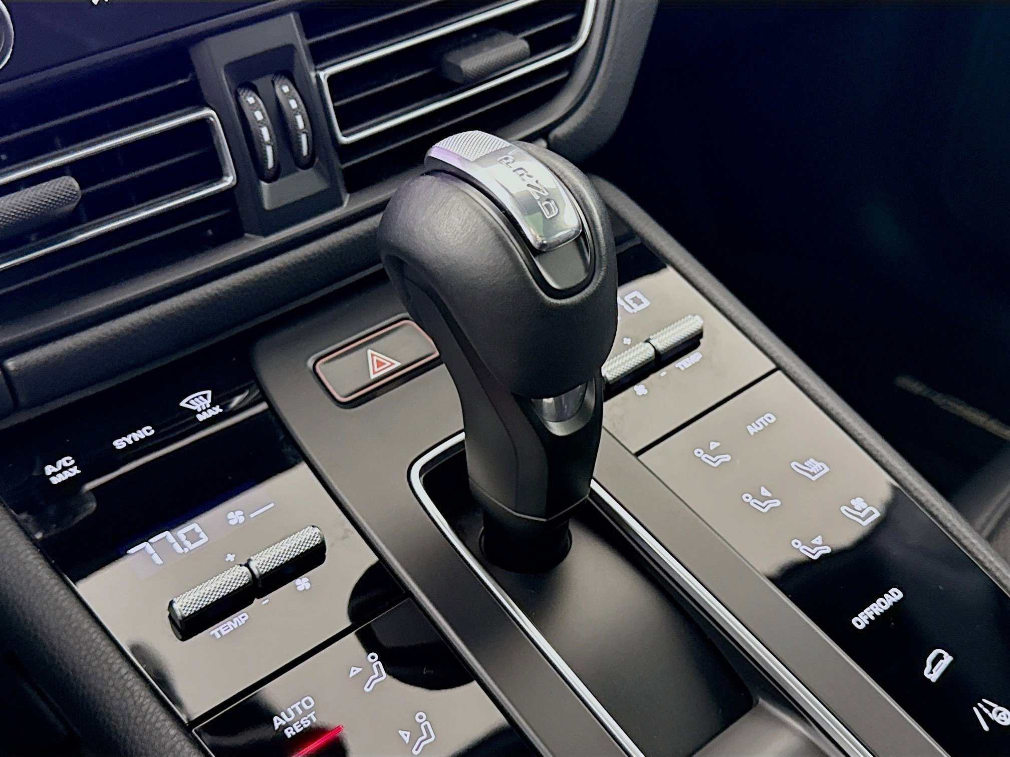 Used 2023 Porsche Macan S image 19