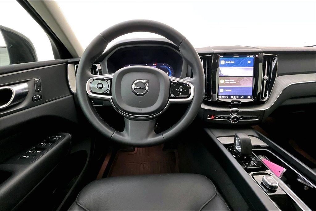 Used 2025 Volvo XC60 B5 Plus w/ Protection Package Premier image 7