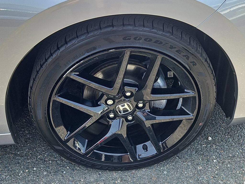 Certified 2024 Honda Civic Sport image 9