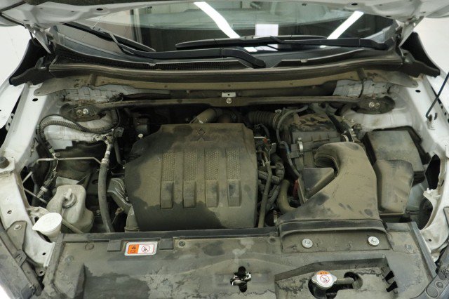 Used 2023 Mitsubishi Eclipse Cross SEL AWD/4WD image 32