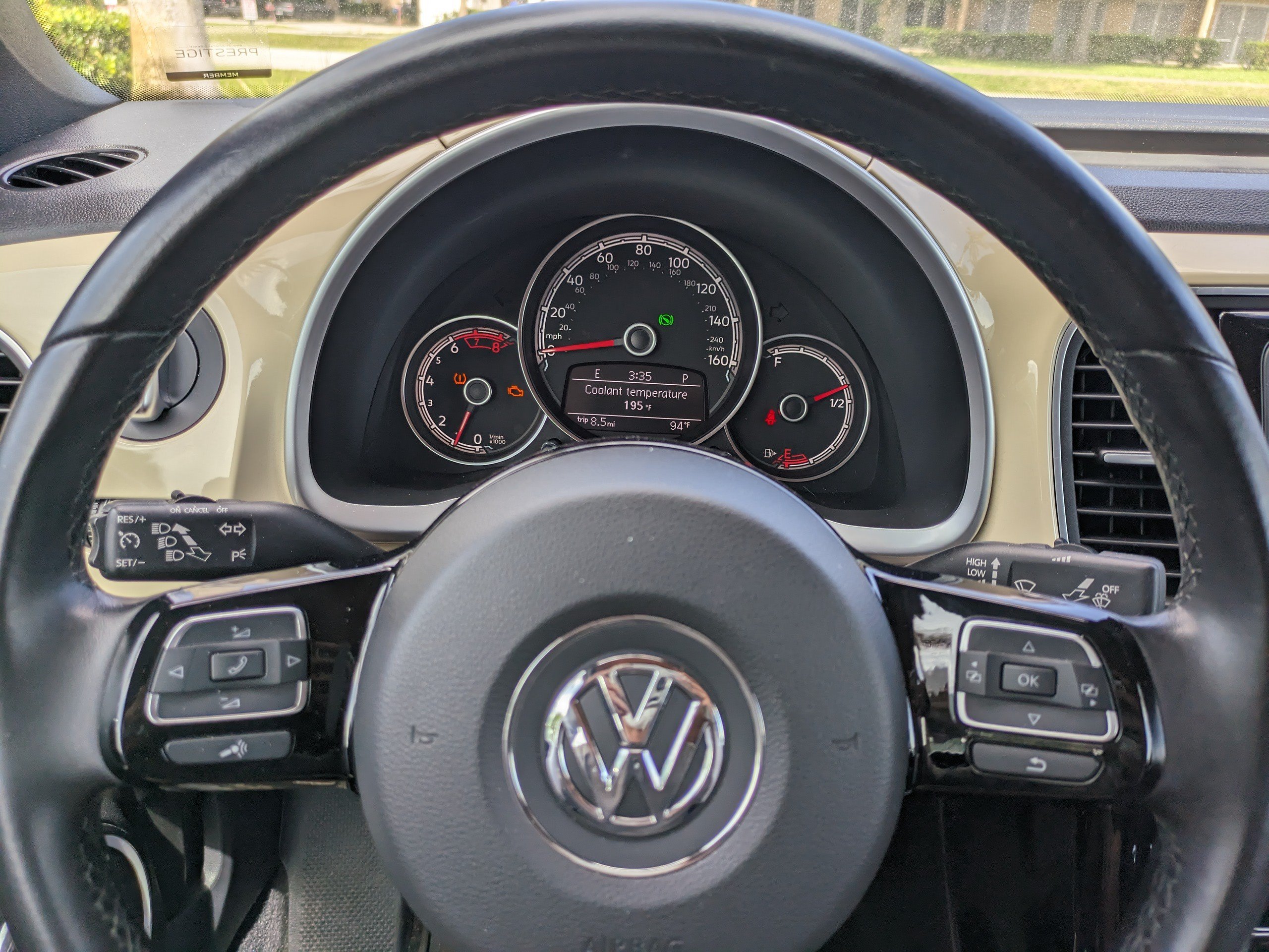 Used 2019 Volkswagen Beetle 2.0T S FWD image 22