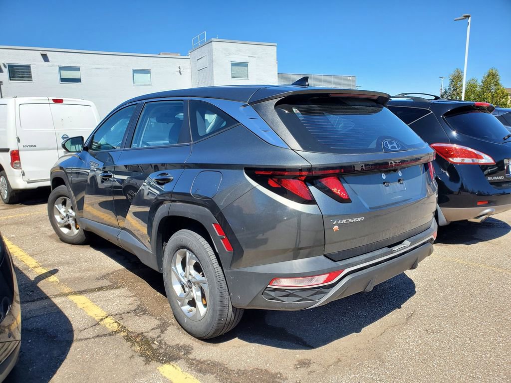 Used 2023 Hyundai Tucson SE AWD/4WD image 4