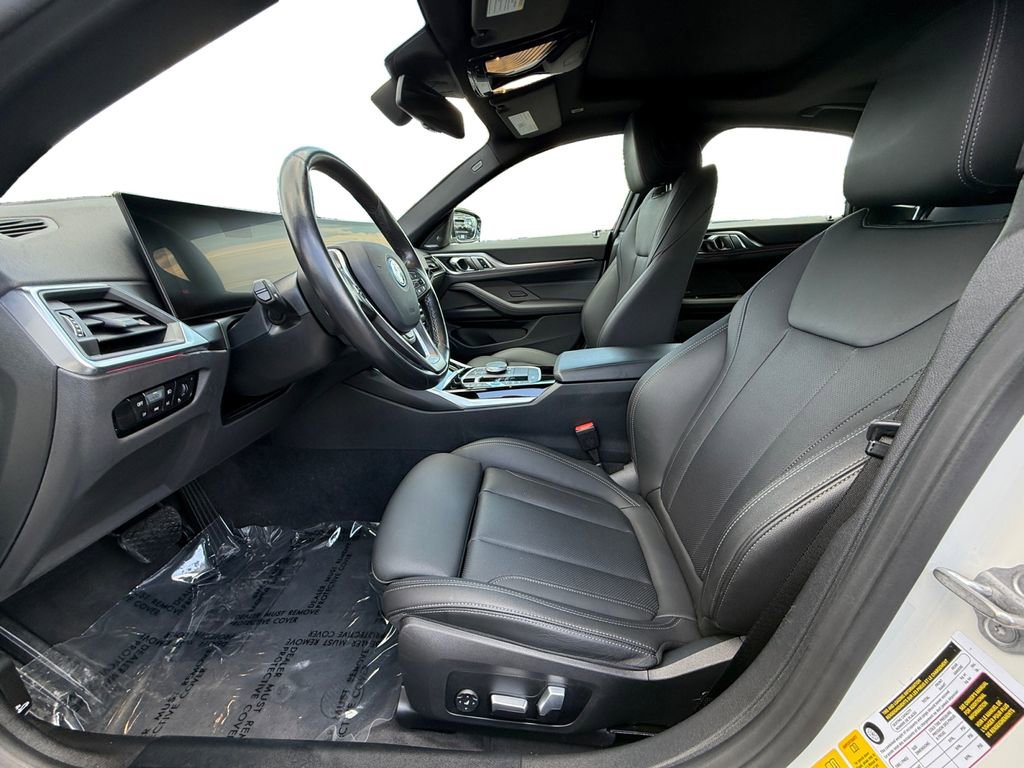 Used 2023 BMW i4 eDrive35 RWD image 9