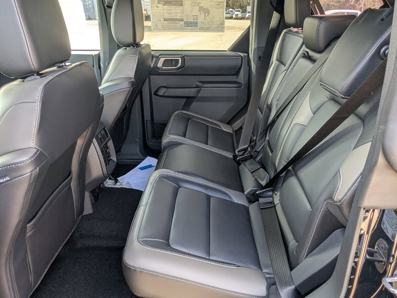 New 2025 Ford Bronco Outer Banks w/ Sasquatch Package AWD/4WD image 14