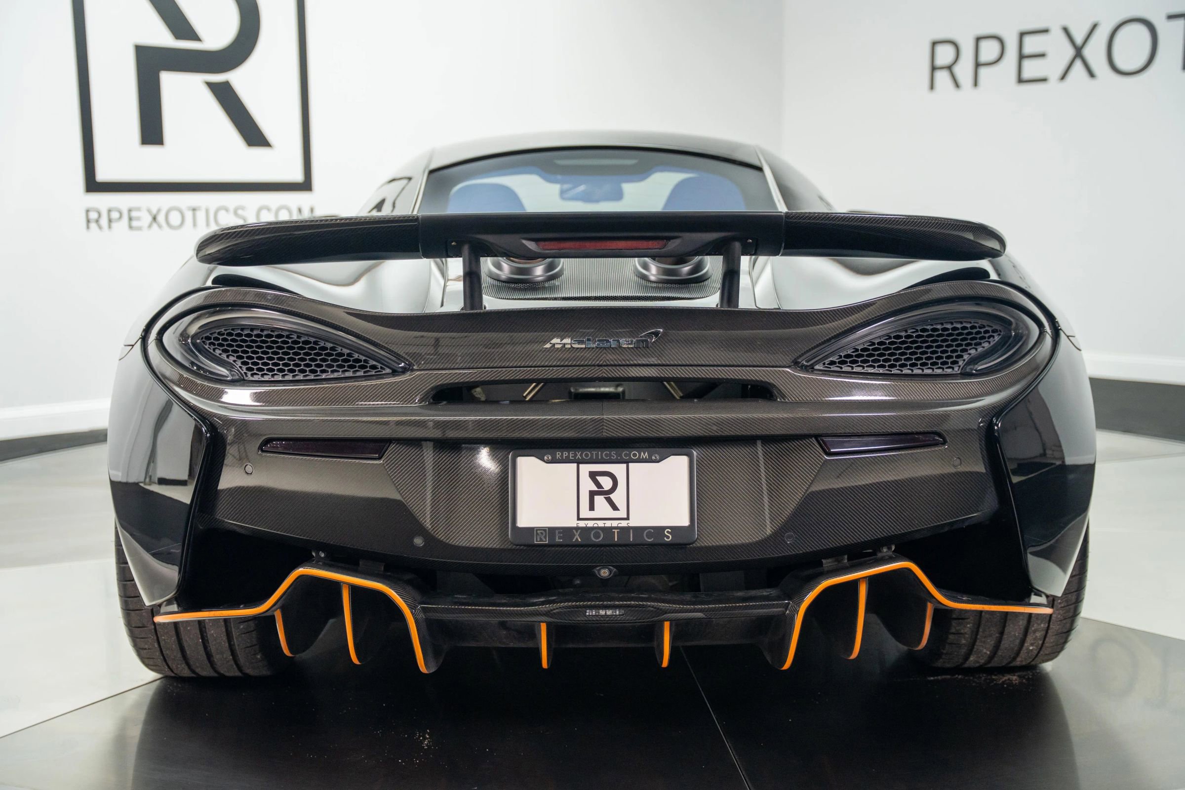 Used 2017 McLaren 570S Coupe image 19