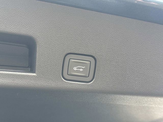 New 2026 Chevrolet Traverse LT w/ Enhanced Driving Package FWD image 14