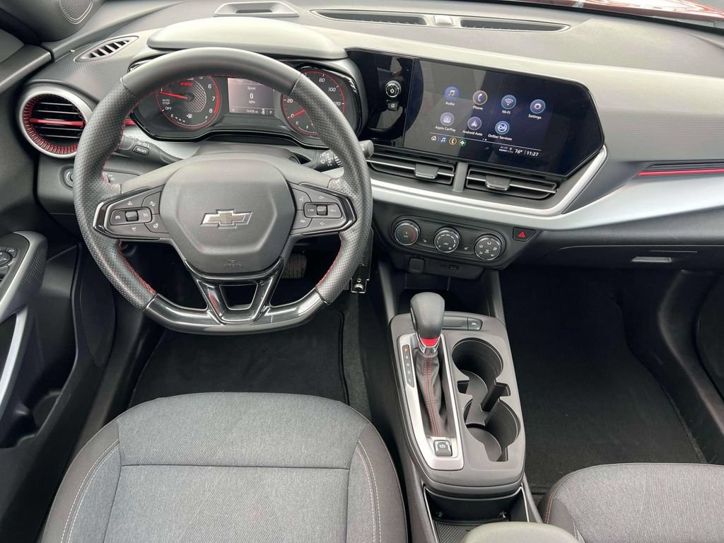 Used 2024 Chevrolet Trax RS w/ Driver Confidence Package FWD image 14