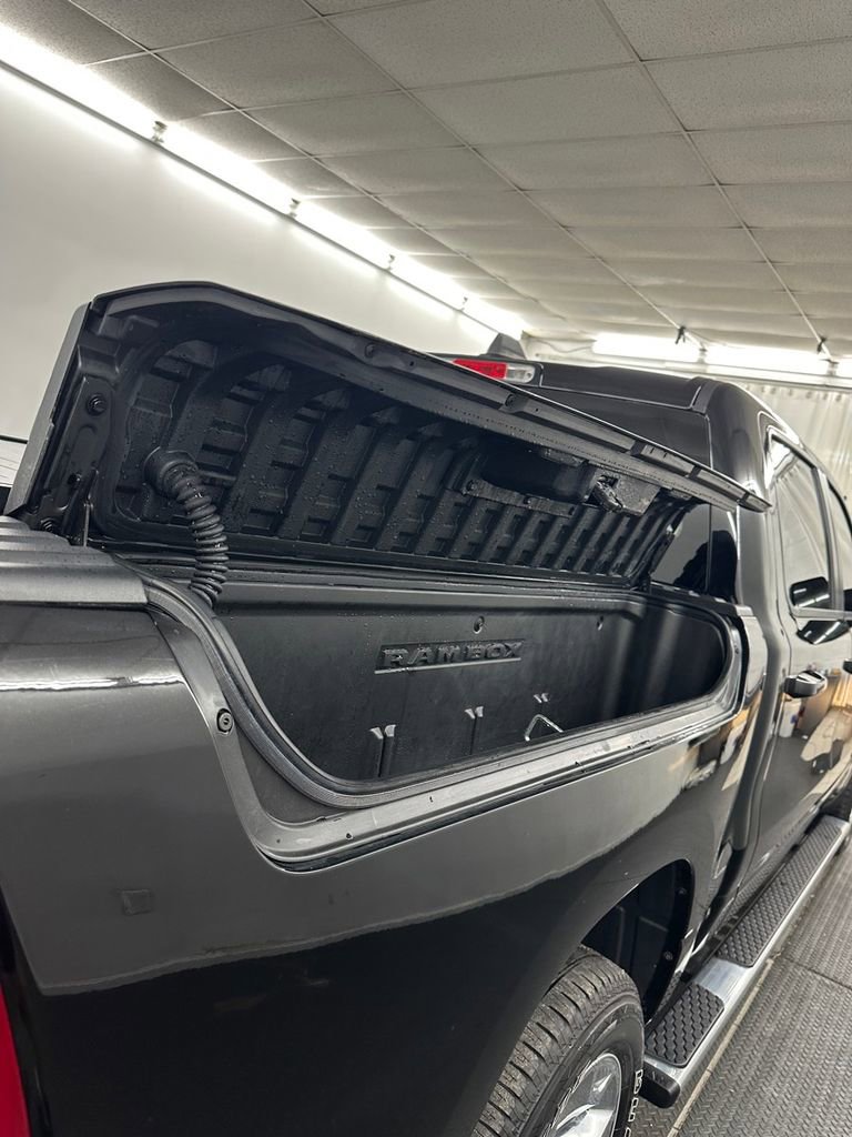 Used 2021 RAM 1500 Big Horn image 34