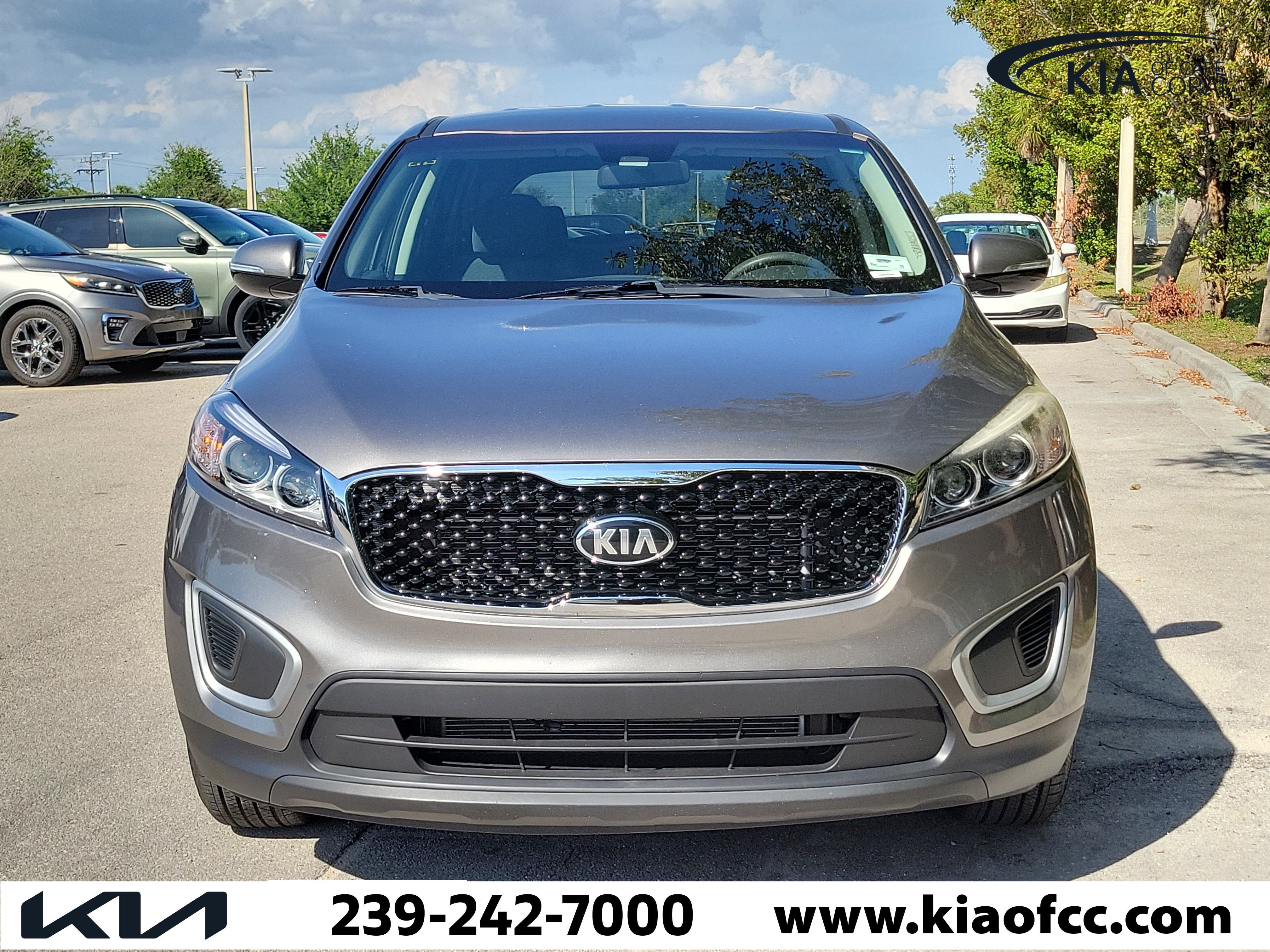 Used 2018 Kia Sorento L FWD image 2