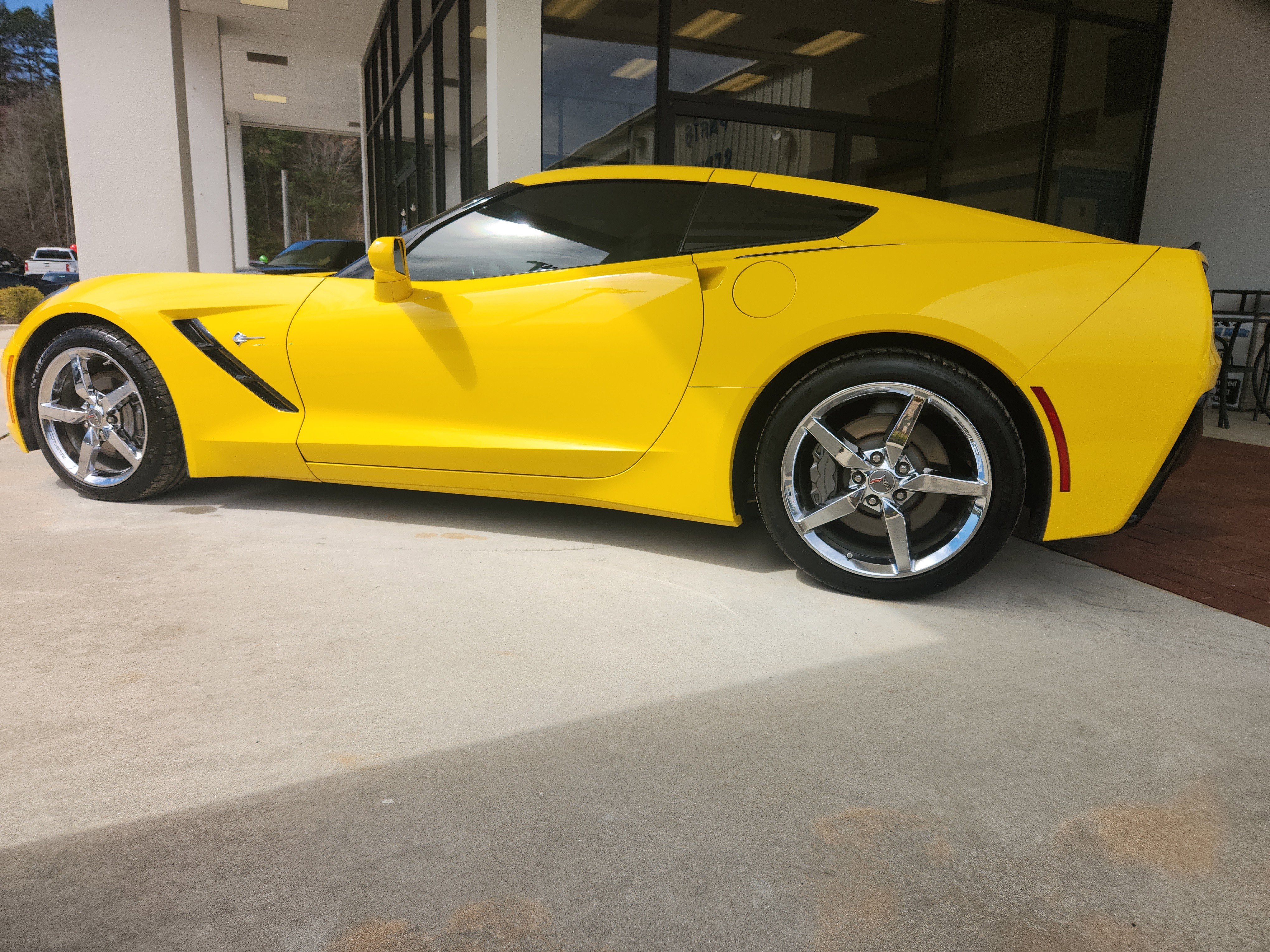 Used 2014 Chevrolet Corvette Stingray Coupe w/ 3LT Preferred Equipment Group image 8