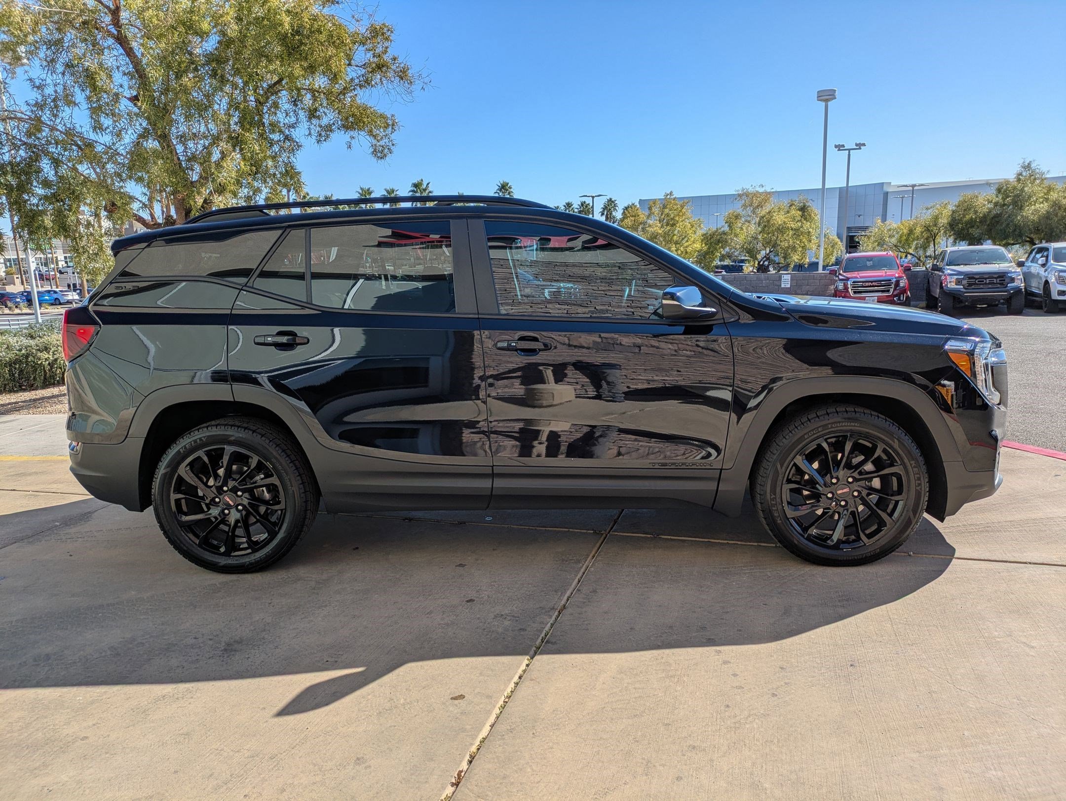 Certified 2023 GMC Terrain SLE w/ Elevation Edition image 6