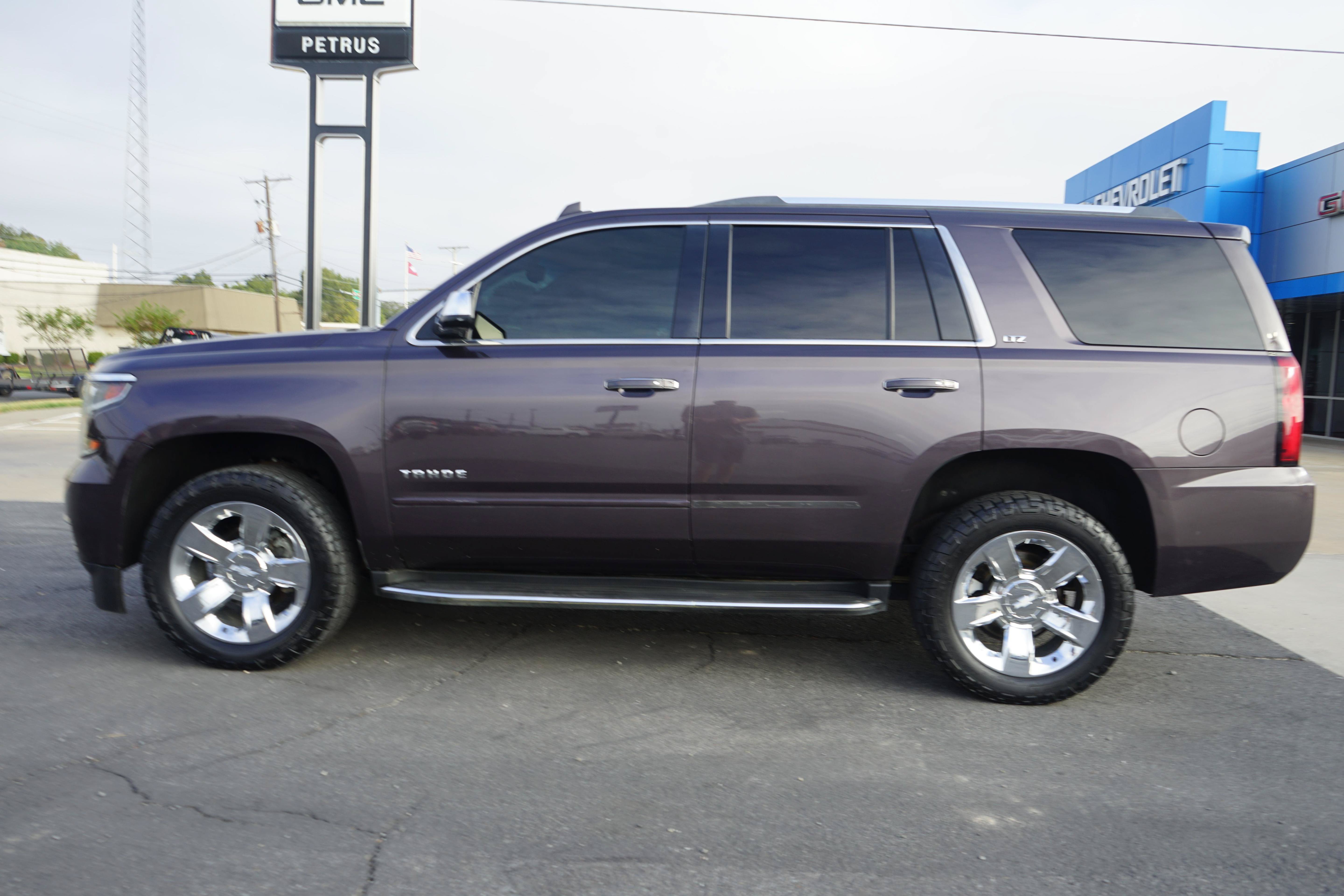 Used 2016 Chevrolet Tahoe LTZ AWD/4WD image 2