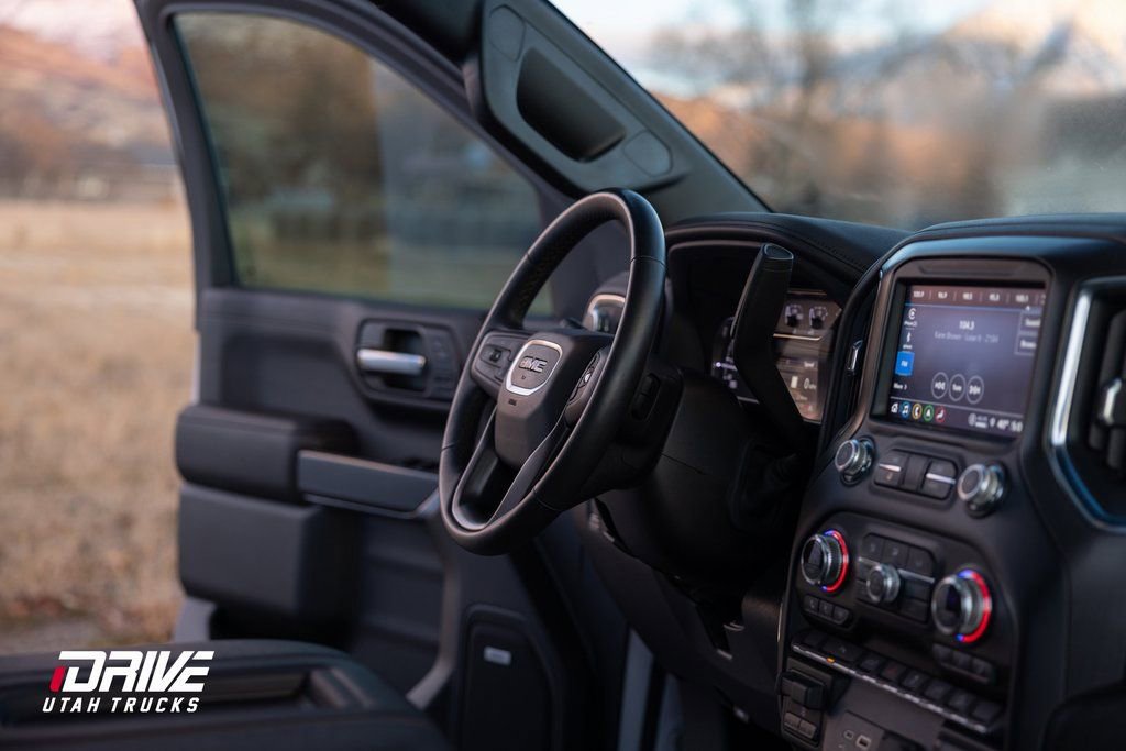 Used 2022 GMC Sierra 1500 AT4 w/ AT4 Premium Package image 17