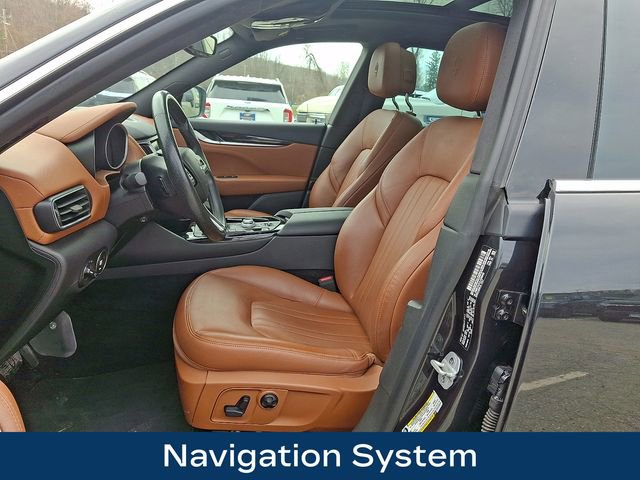 Used 2020 Maserati Levante AWD/4WD image 2