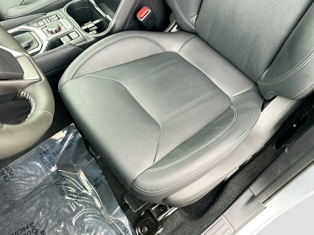 Used 2024 Subaru Forester Limited image 20