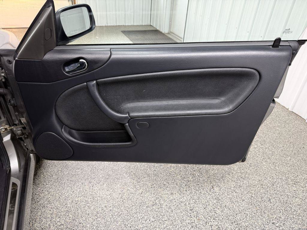 Used 2002 Saab 9-3 Viggen FWD image 33