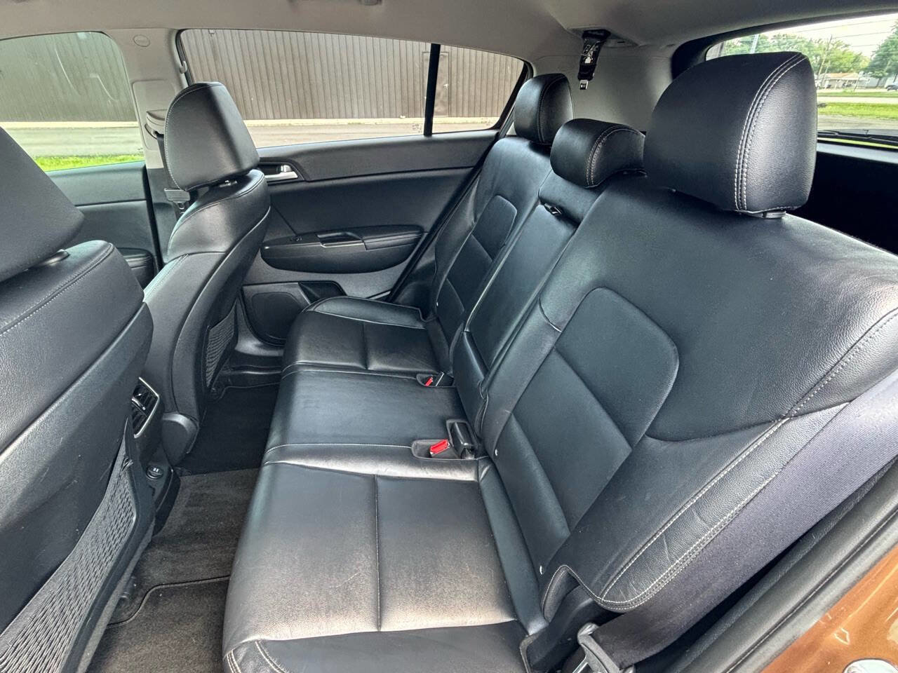 Used 2017 Kia Sportage EX image 10