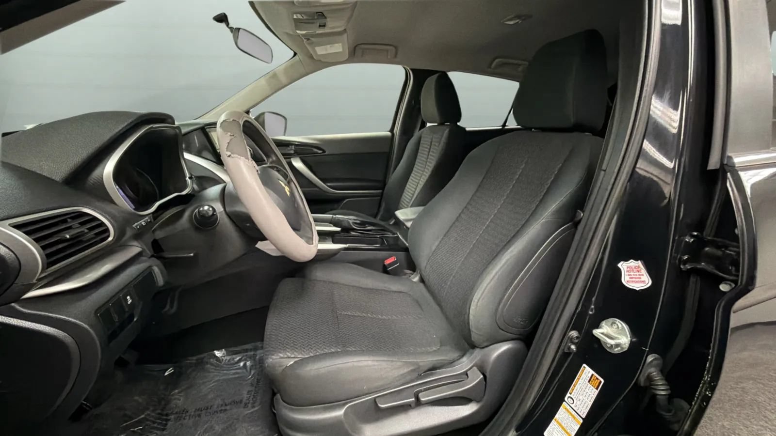 Used 2020 Mitsubishi Eclipse Cross ES AWD/4WD image 19