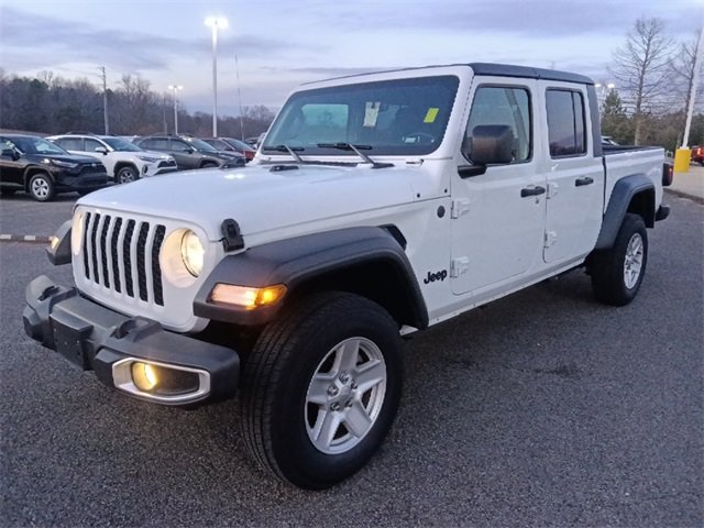 Used 2023 Jeep Gladiator Sport image 7