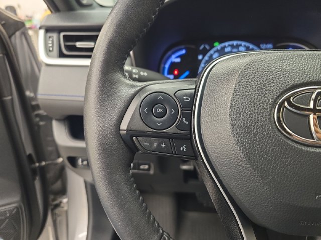 Used 2022 Toyota RAV4 XSE AWD/4WD image 33