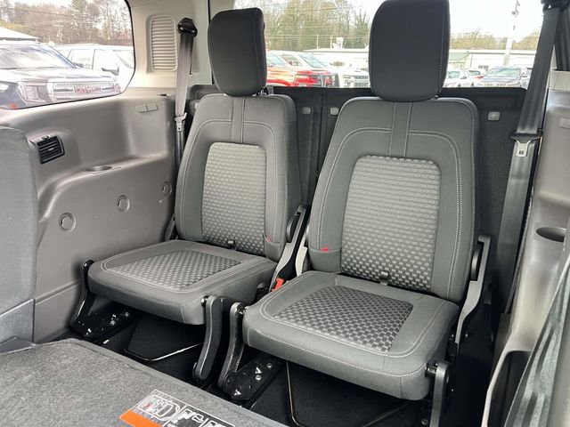 Used 2022 Ford Transit Connect XLT image 15