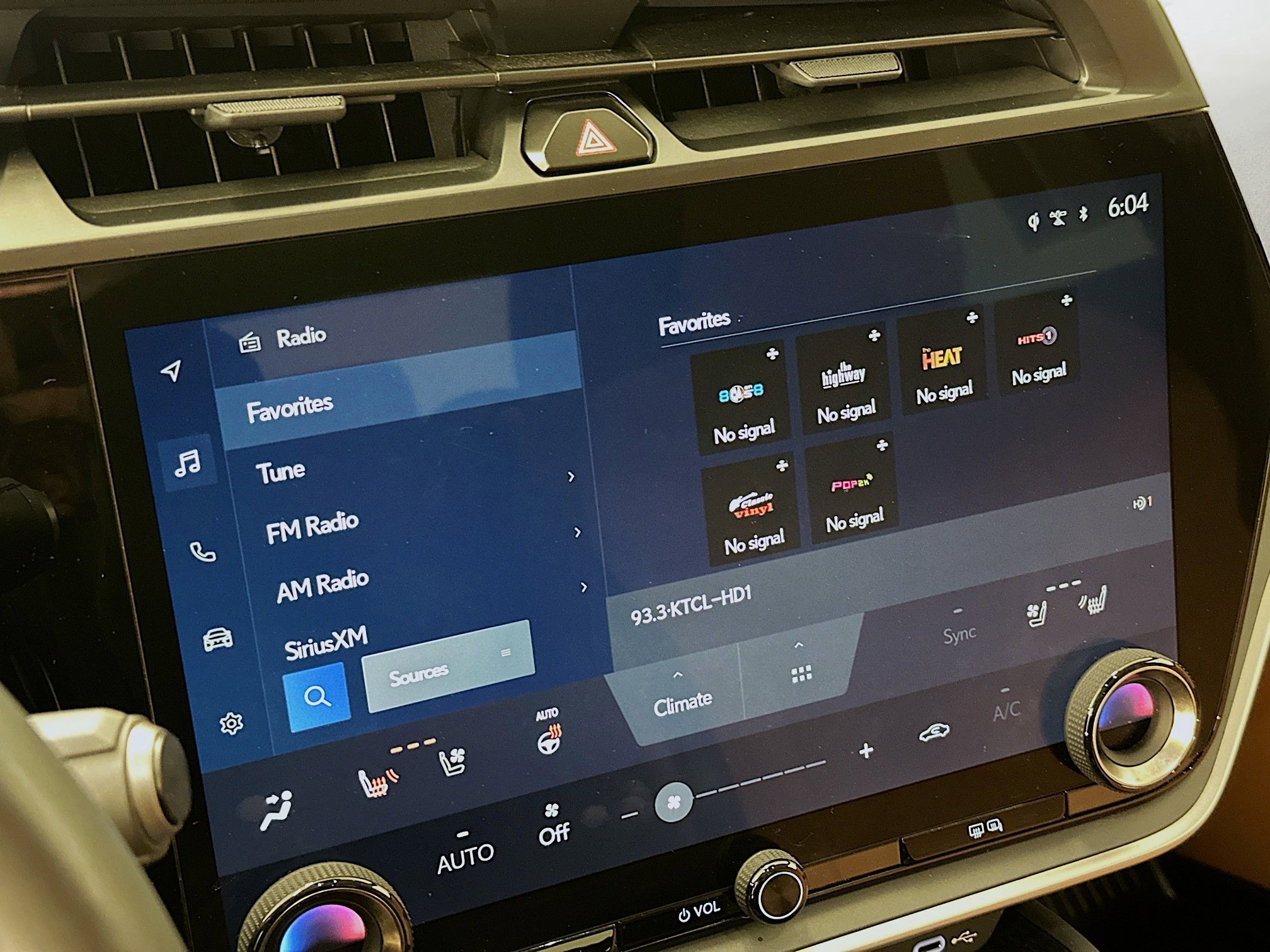 Used 2023 Lexus RZ 450e Premium w/ Accessory Package (2T) image 21