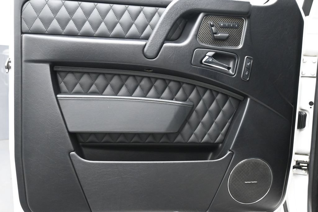 Used 2017 Mercedes-Benz G 63 AMG 4MATIC image 9