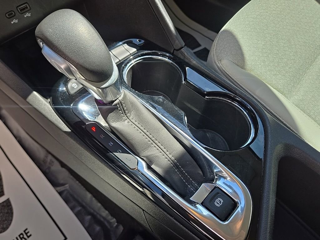 Used 2024 Buick Encore GX Preferred image 32