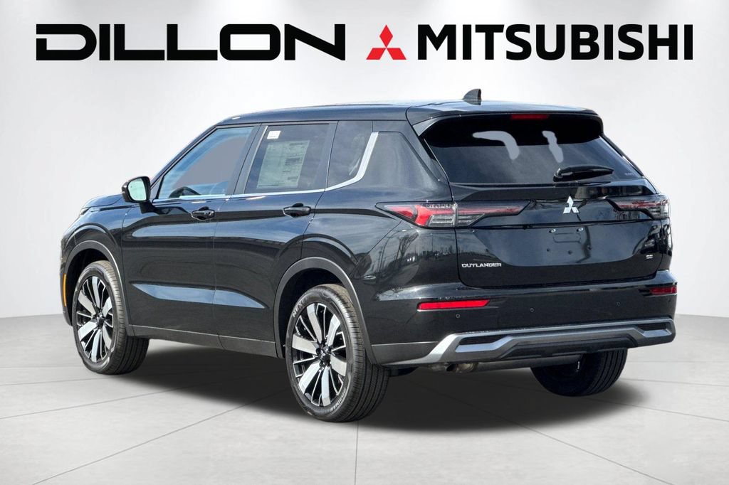 New 2026 Mitsubishi Outlander SE AWD/4WD image 6